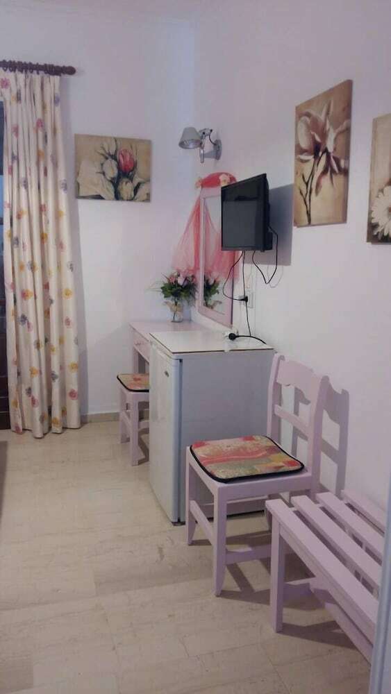 Hotel Christina Pansion- Adults Only