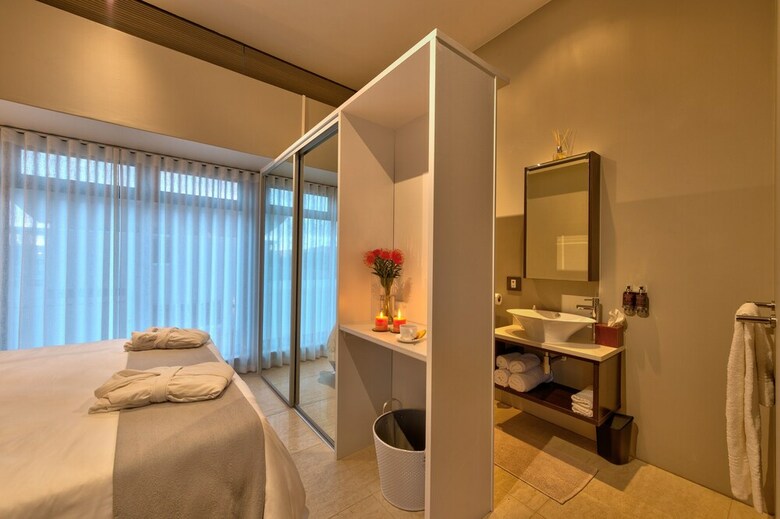 Hotel Oceans Wilderness