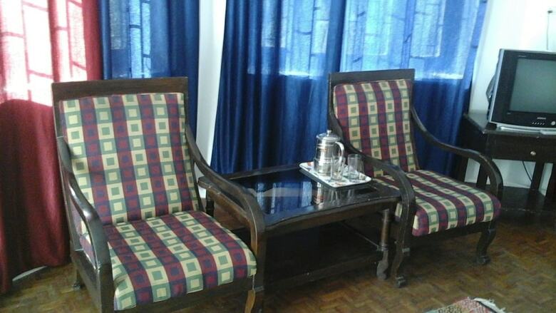 Hotel Dev Cottage
