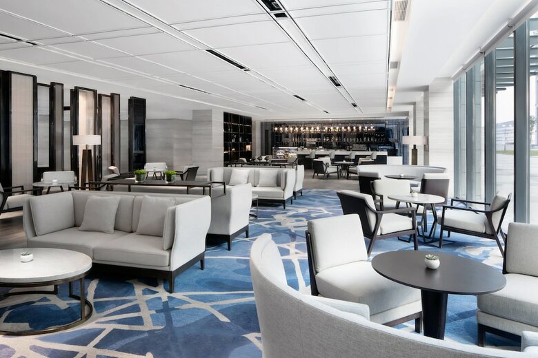 Hotel Courtyard By Marriott Zhengzhou Airport