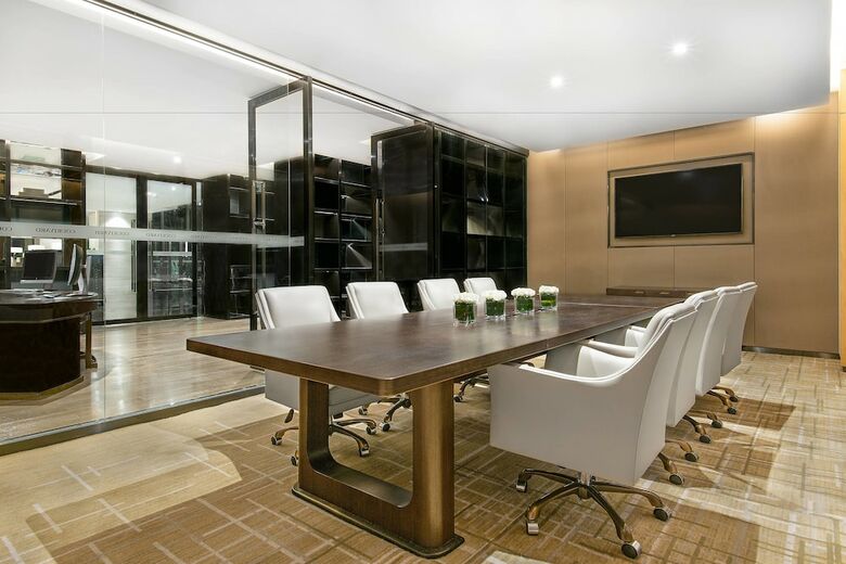 Hotel Courtyard By Marriott Zhengzhou Airport