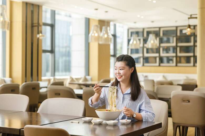 Hotel Courtyard By Marriott Zhengzhou Airport