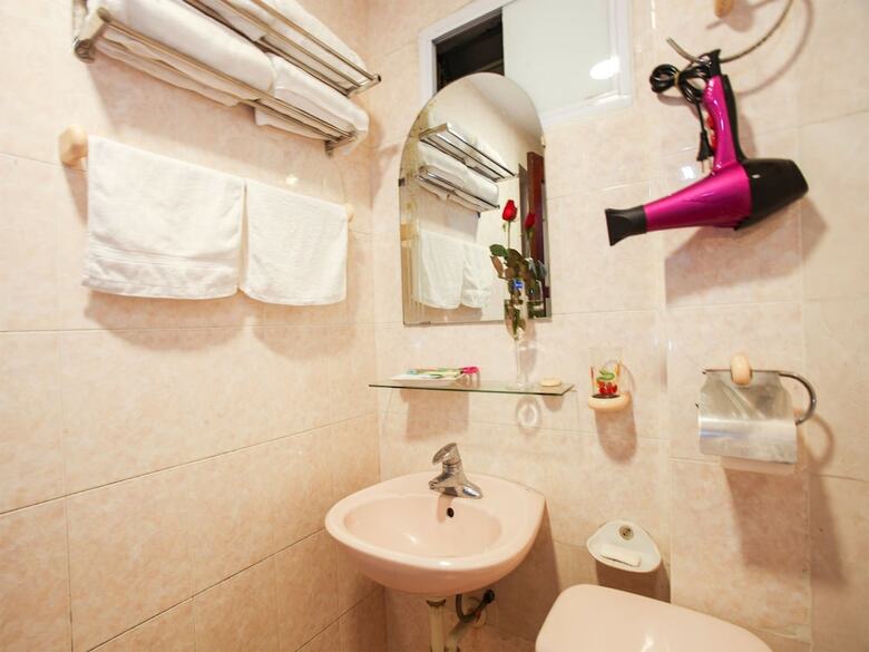 Phuong Trang Hotel Hanoi