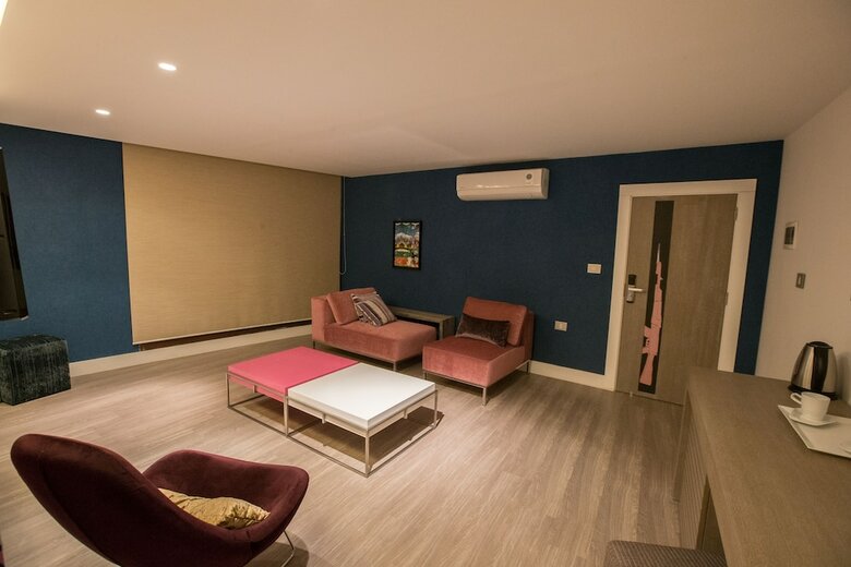 Hotel Four Seasons Halat