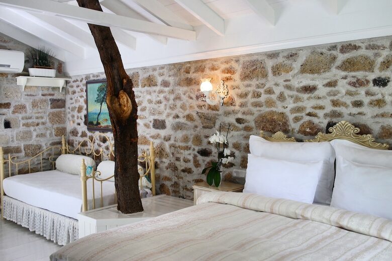 Hotel Lola 38