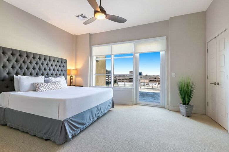 Aparthotel Luxury Condos In California Building By Hosteeva
