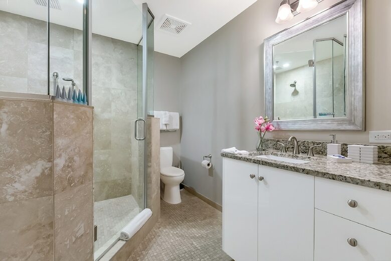 Aparthotel Luxury Condos In California Building By Hosteeva