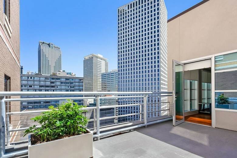 Aparthotel Luxury Condos In California Building By Hosteeva