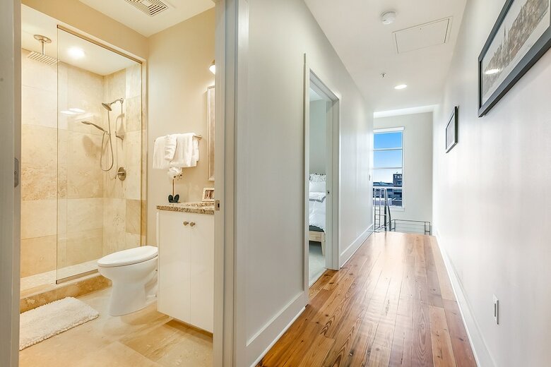 Aparthotel Luxury Condos In California Building By Hosteeva