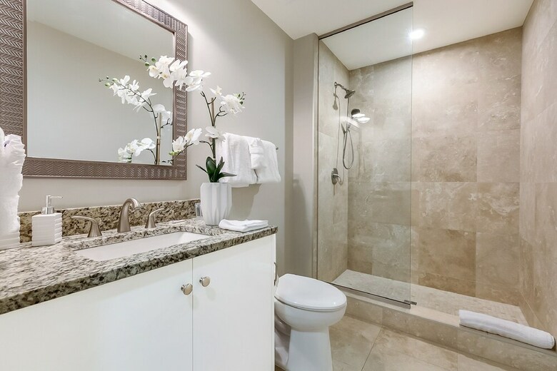 Aparthotel Luxury Condos In California Building By Hosteeva