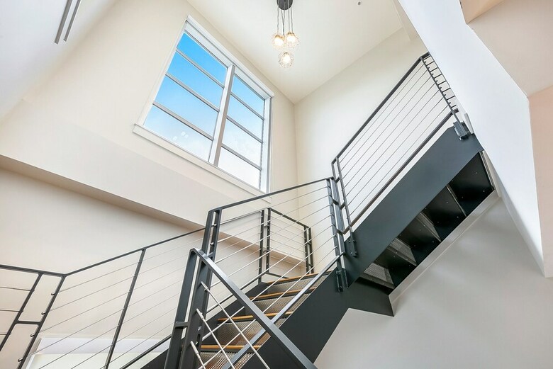 Aparthotel Luxury Condos In California Building By Hosteeva