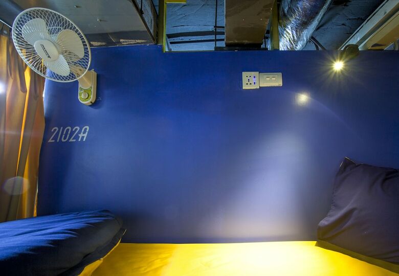 Hostal Reddoorz Hostel @ Signature Inn