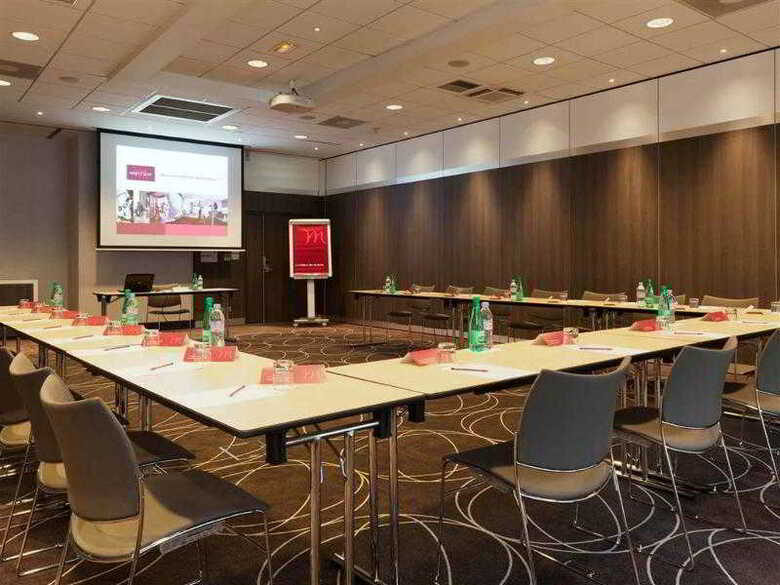 Hotel Mercure Paris Porte De Versailles Expo