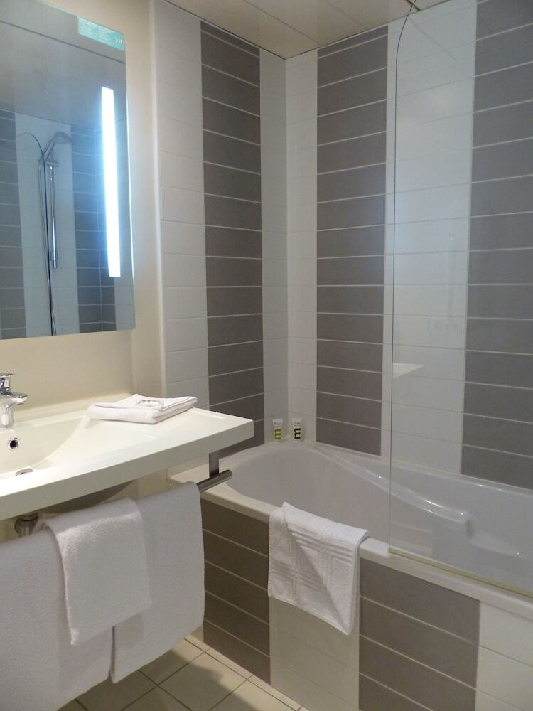 Hotel Mercure Paris Porte De Versailles Expo