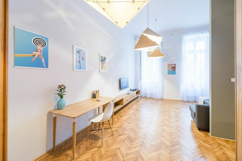 Oasis Apartments - Paulay Ede Street