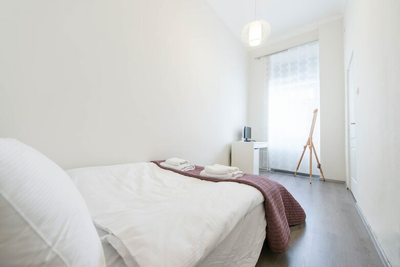 Oasis Apartments - Westend III