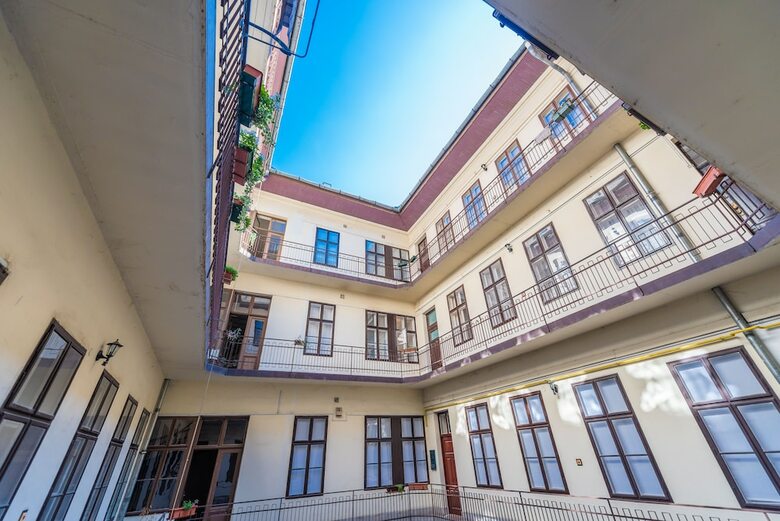 Oasis Apartments - Liberty Square