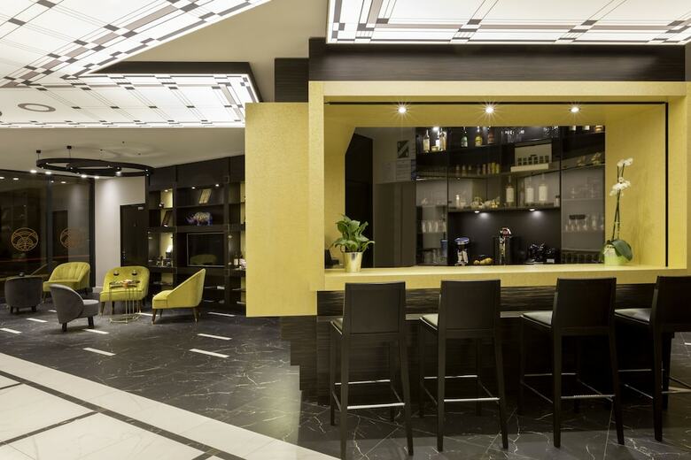 Best Western Hotel Journel Saint-laurent-du-var