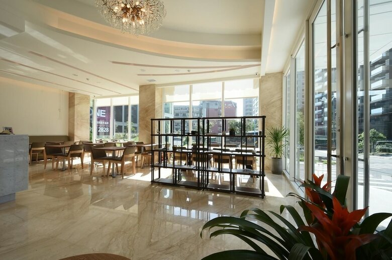 Hostal Hsing Fu Hotel