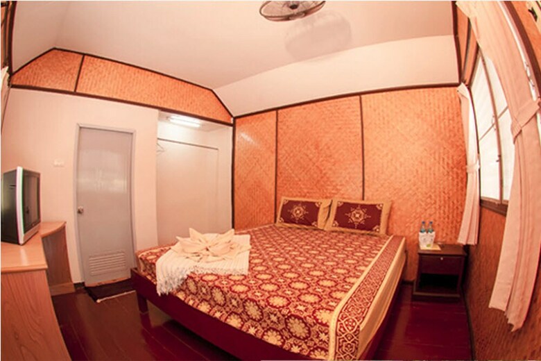 Hotel Varin Beach Resort