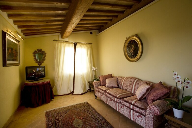 Agroturismo Villa Il Castagno Wine & Resort