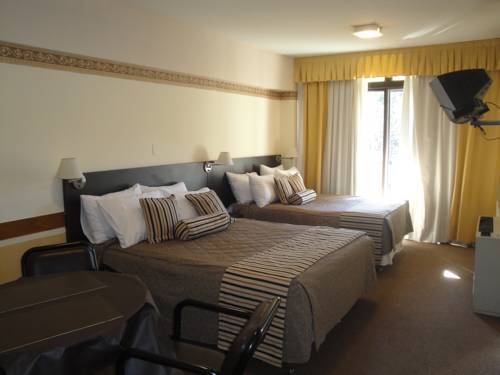 Hotel Golf Tower Suites And Apartments