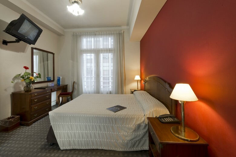 Hotel Crisol Suites Catalinas