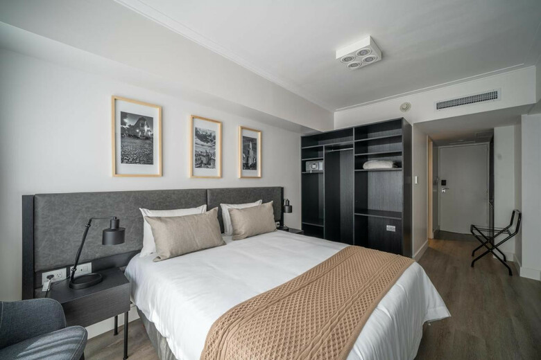 Efe Hotel & Cowork