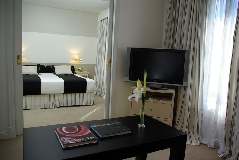 Hotel Loi Suites Recoleta