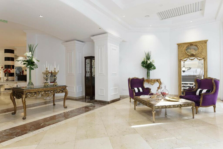 Hotel Unique Executive Central