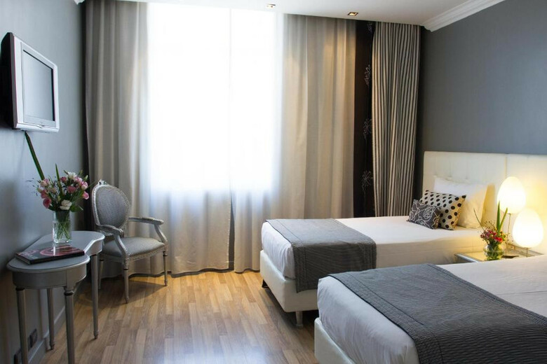 Hotel Unique Executive Central