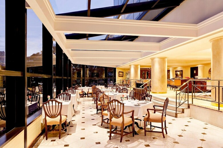 Park Tower - A Luxury Collection Hotel