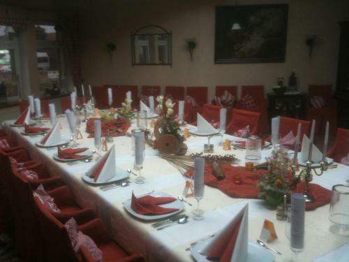 Hostal Hotel & Restaurant M�wchen