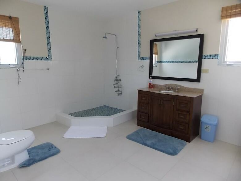 Villa Mi Amor, Silver Sands 4br