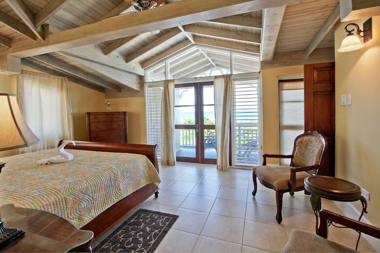 Azure Cove, Silver Sands. Jamaica Villas 5br