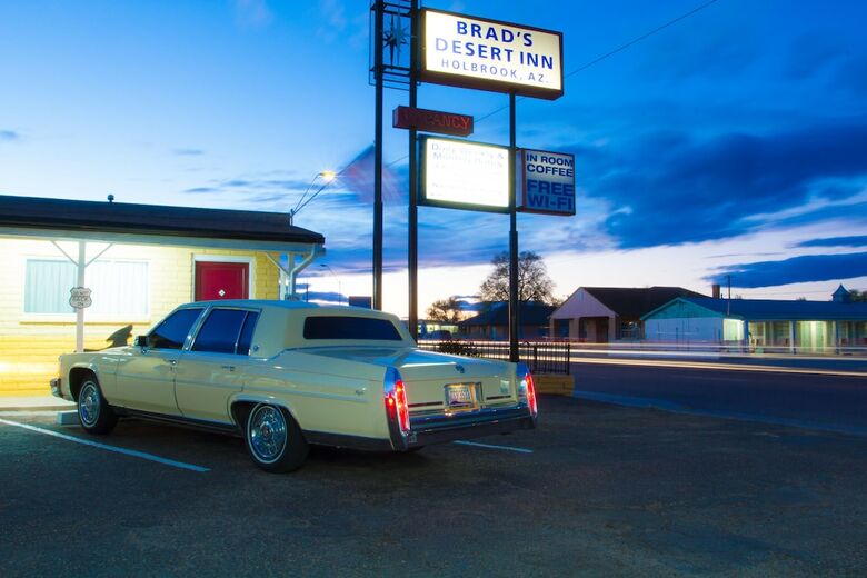 Motel Brad's Desert Inn