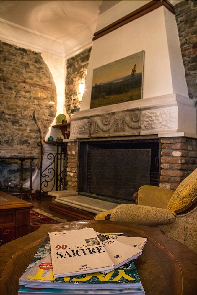 Bed & Breakfast Altin Cesmeli Konak