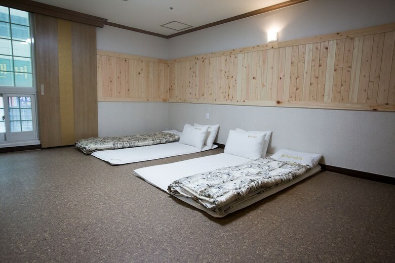 Hotel Ritz Hostel