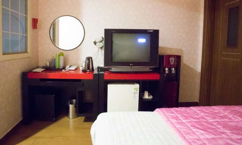 Hotel Ritz Hostel