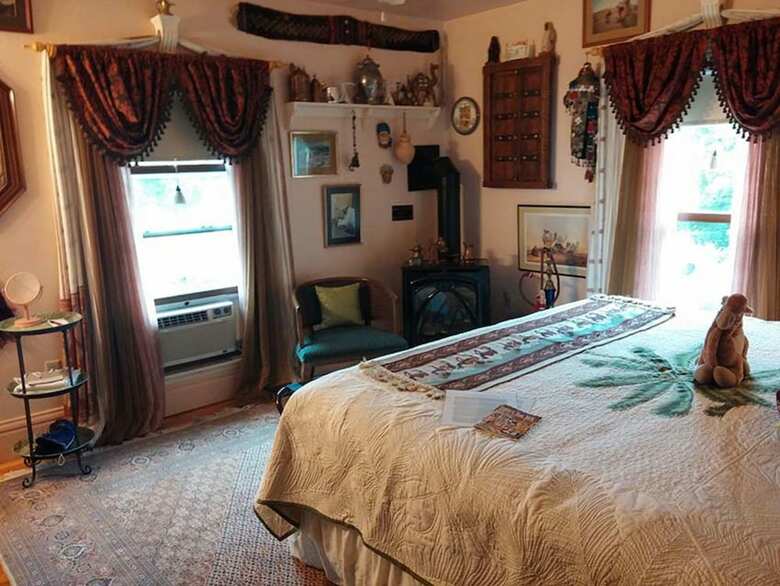 Oasis Bed And Breakfast