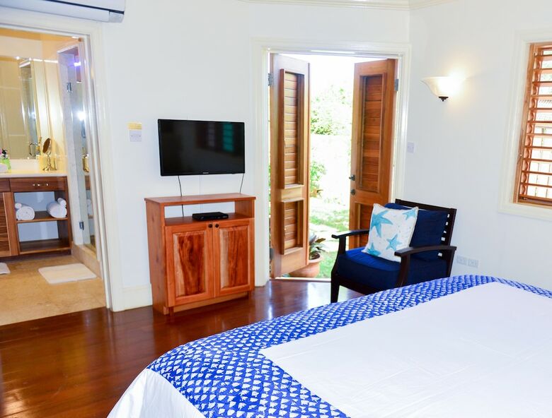 Tallawah Villa, Silver Sands Jamaica 7br