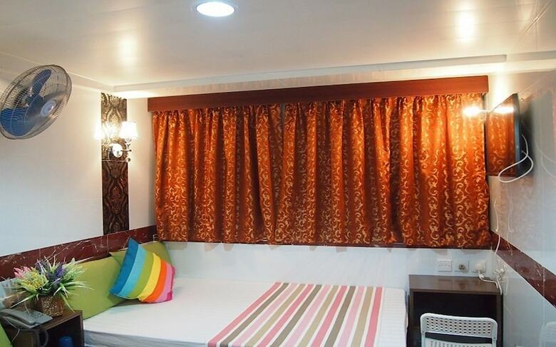 Hotel Traveller's Hostel