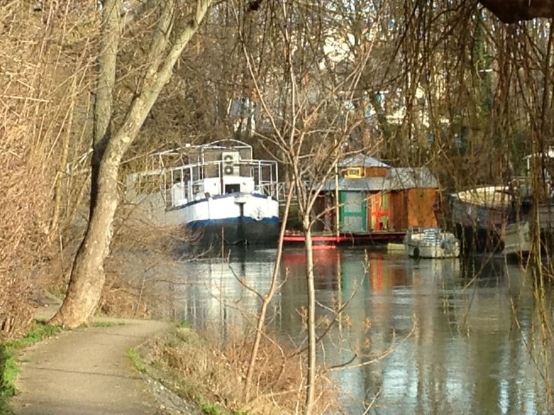 Boat For Guest