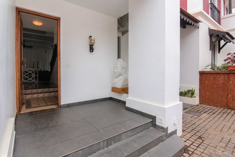 Sol Banyan Villa