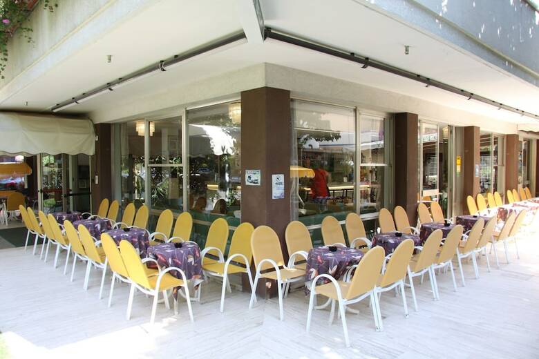 Hotel Tilly