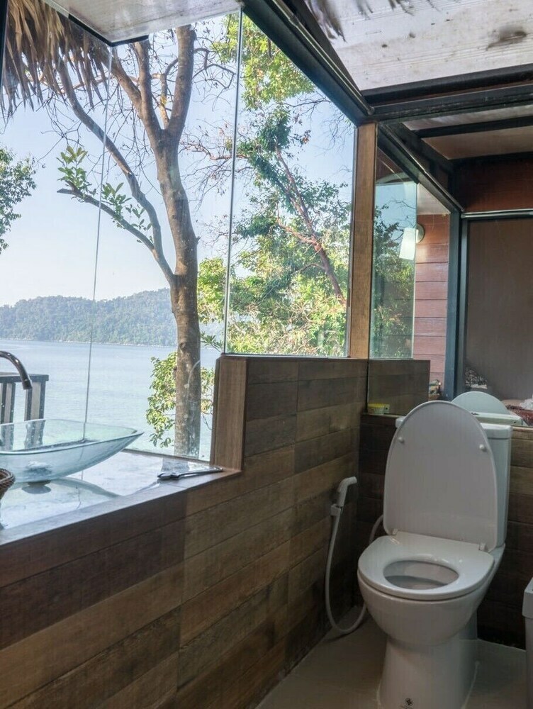 Hotel Decho Beach Resort