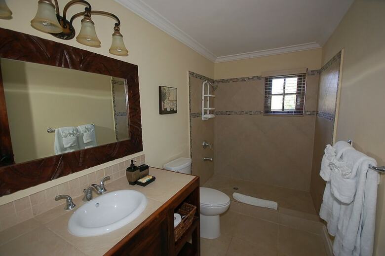 Mai Tai Villa, 4br By Jamaican Treasures