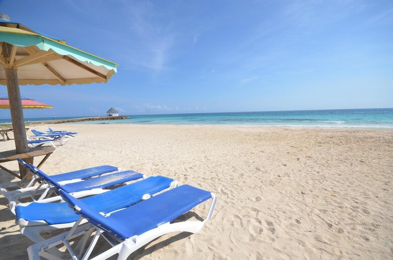 Mai Tai Villa, 4br By Jamaican Treasures