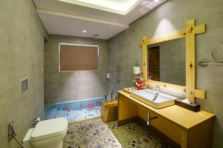 Hotel Swosti Chilika Resort