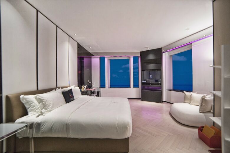 U Hotels